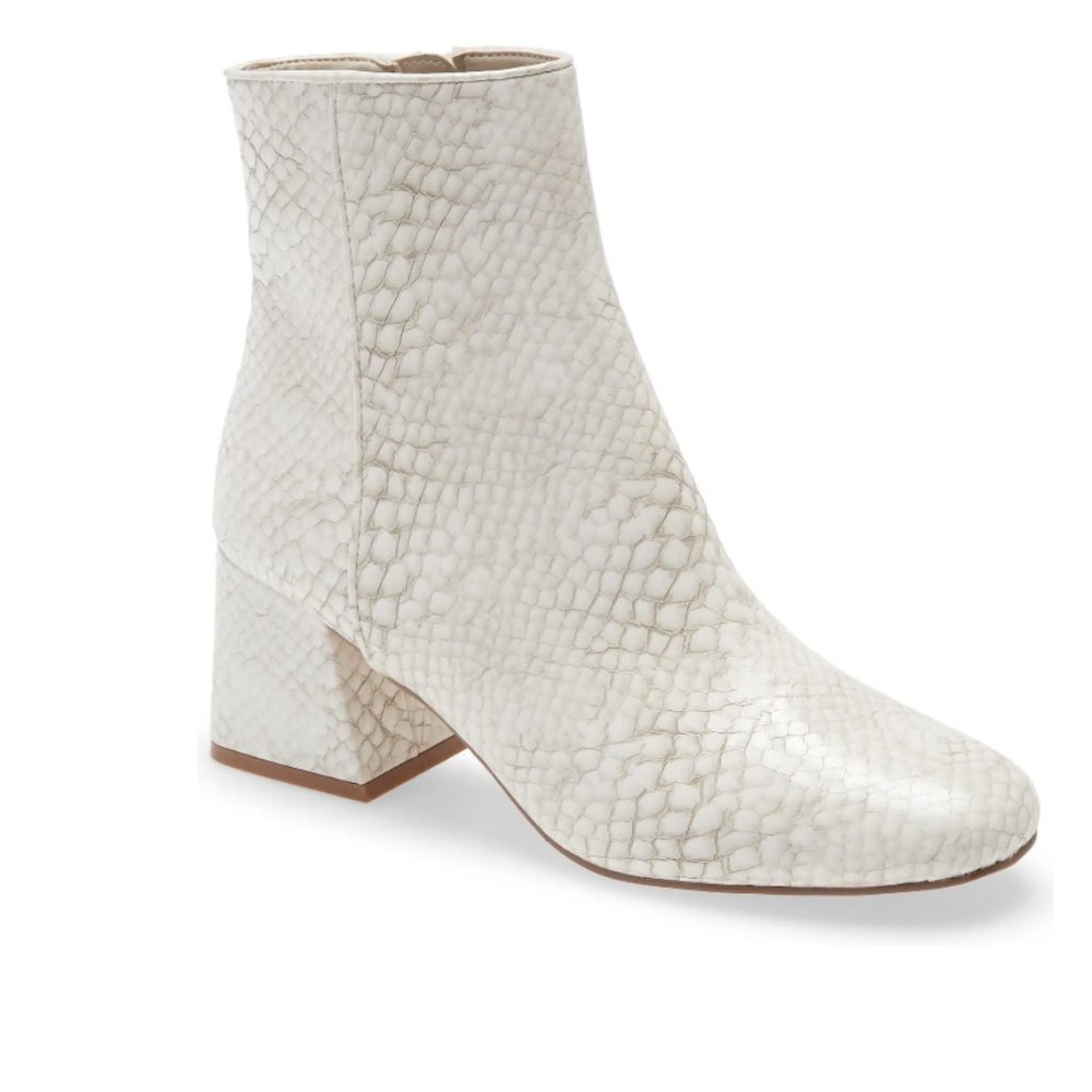 Steve Madden Darma Phyton Snakeskin Block Heel Ankle Boots Chelsea Boots Ivory